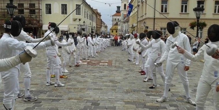 Mačevanje, Markov trg