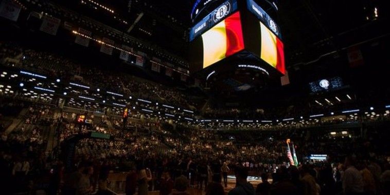 Brooklyn, Bruxelles, Twitter