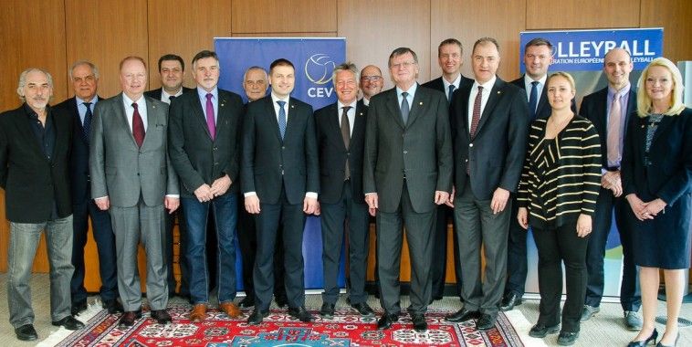 CEV, Upravni odbor, Barač