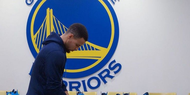 Curry, Golden State Warrirs, Facebook