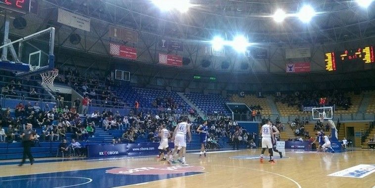 Cibona, Zadar