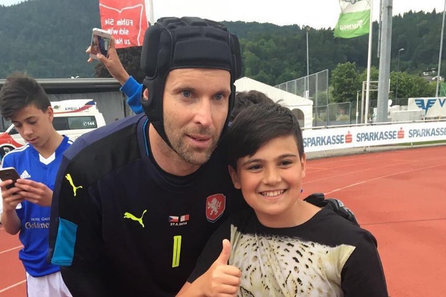 Petr Čech, Češka, Instagram