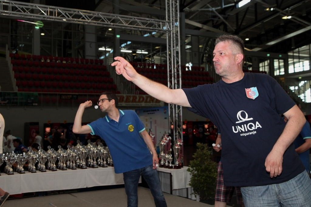 Split Londra, pikado, Ivan Bilela