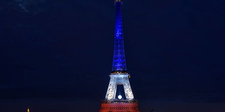 Wikipedia, Eiffel