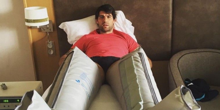 Ćorluka, Instagram