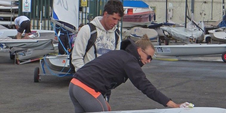 Tina Mihelić, Facebook