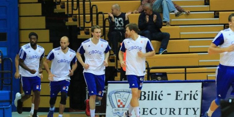 Cibona, Foto Željko Bakšaj, Gordan Laušić