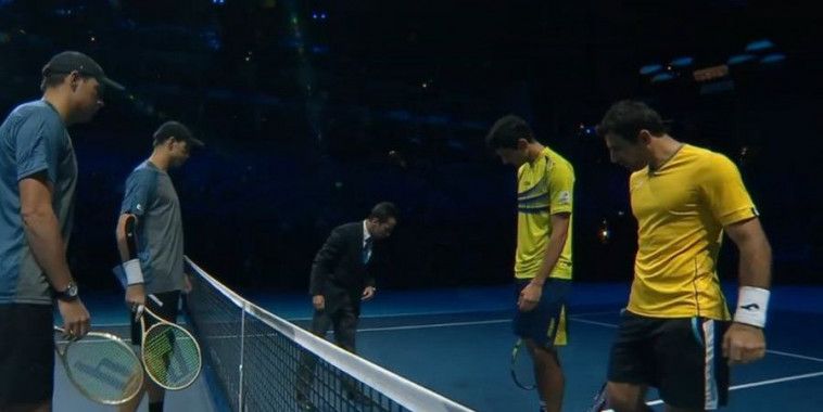 Dodig, Melo, Twitter