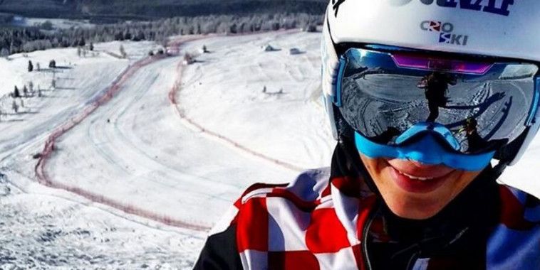 Leona Popović, Instgram