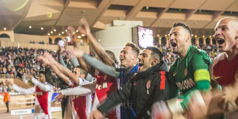 Subašić, Monaco, Twitter