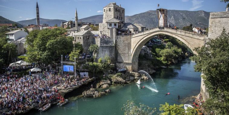 Mostar, Red Bull