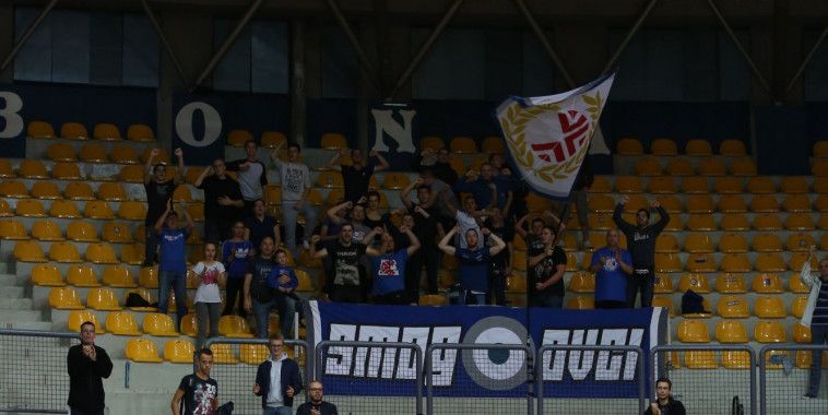 Cibona, Smogovci, Foto