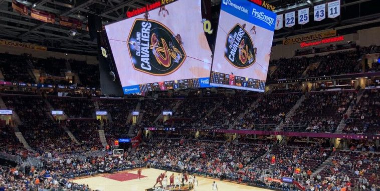 Cavs, Pacers, Twitter