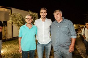 Uvik isto, Šarić, Tomislav Može (8)
