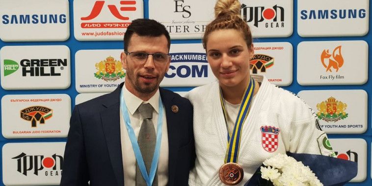 Prodan Preradovic EP juniori 2018 medalja