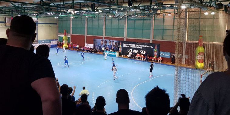 Dinamo, Kutija