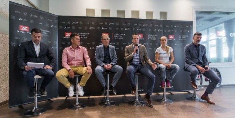 filip-brkic-konstantinos-koumargialis-rikardo-hesky-luka-misovic-helena-karaskova-erbenova-dubravko-cvitkovic-_-autor-kl-photo
